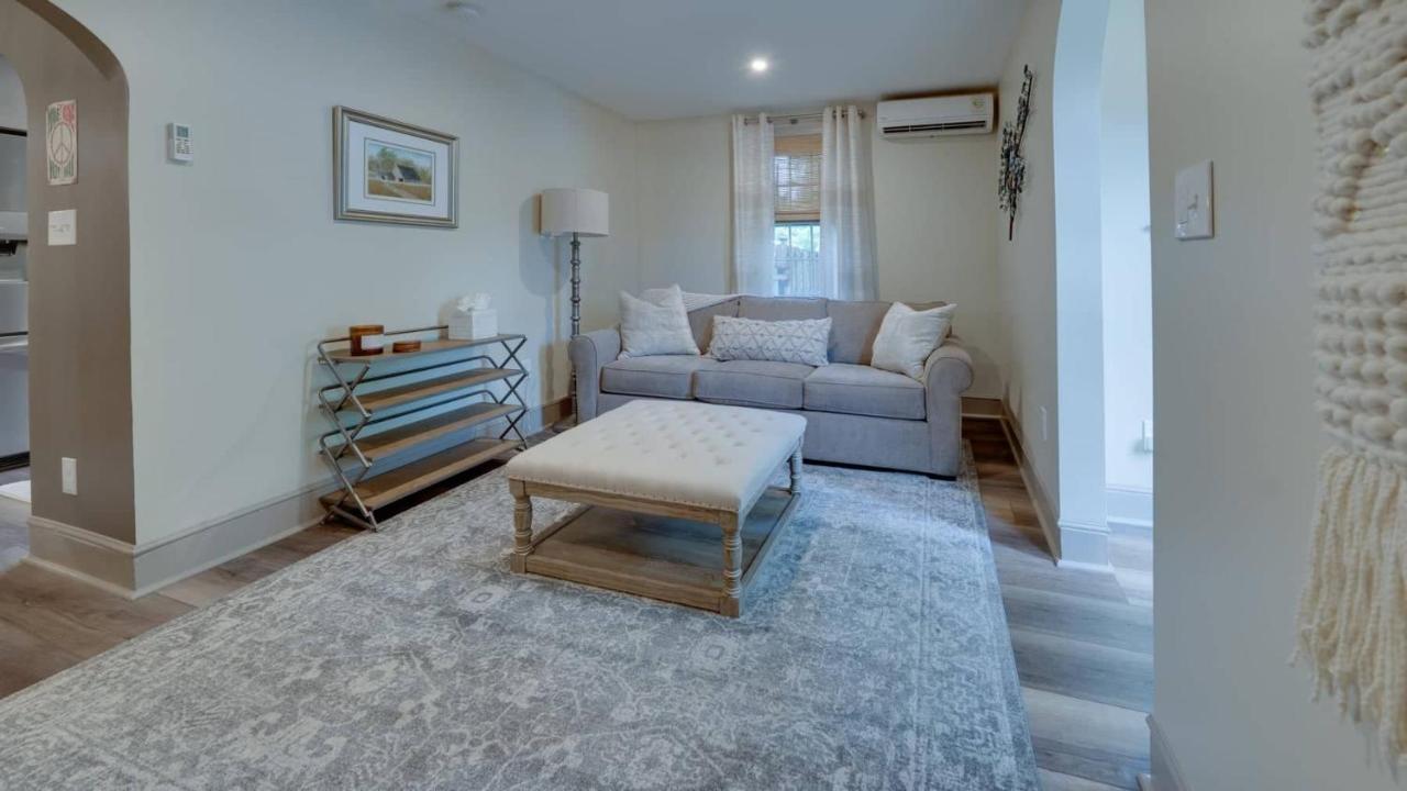 The Suite In A Historic Carriage House Kennett Square Exterior foto